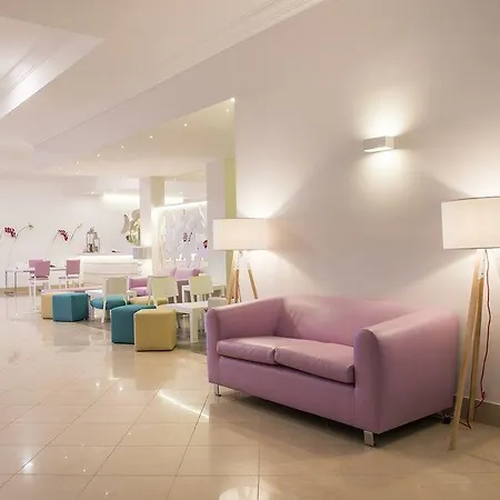 3hb Clube Humbria מלון דירות 4*