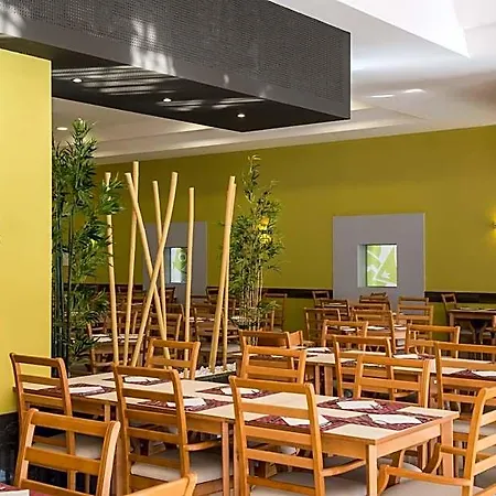 3hb Clube Humbria Apartahotel 4*