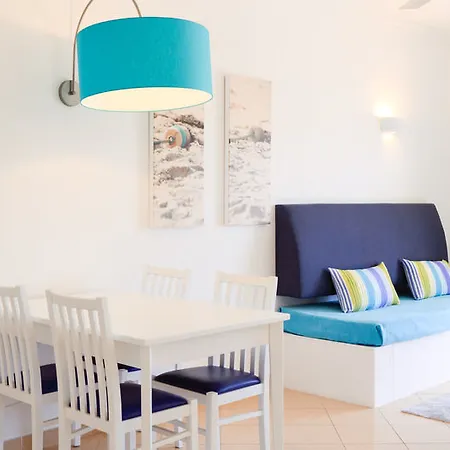 3hb Clube Humbria מלון דירות 4*