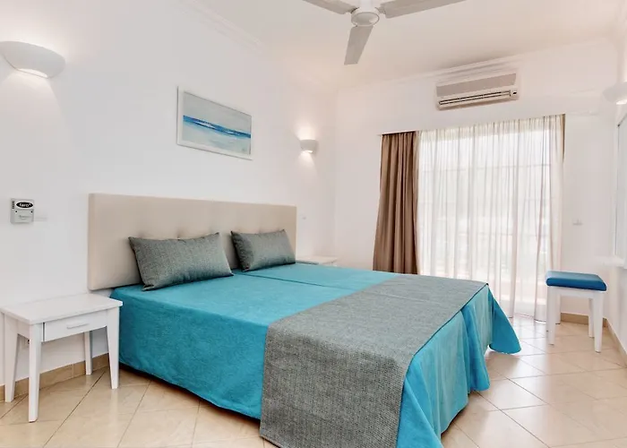 3hb Clube Humbria Apart-hotel 4*